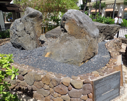 Waikiki Wizard Stones Platform