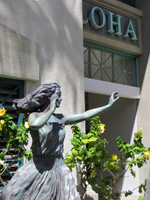 Hula Statue: A Reminder of Boat Days at Aloha Tower